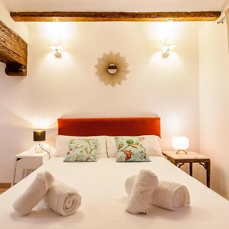 Apartamento Lovely Duplex In Old Town *