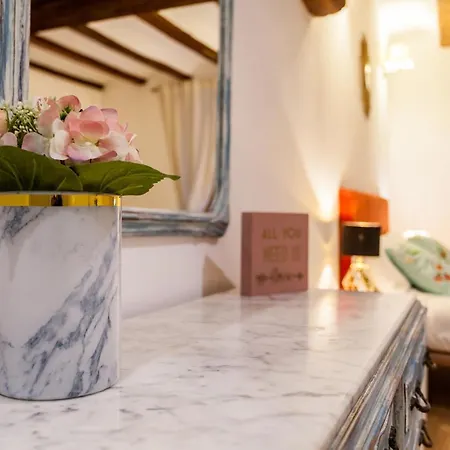 Apartamento Lovely Duplex In Old Town *